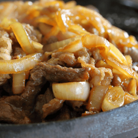 イワシと赤玉ねぎのマリネ